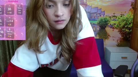 Alyy online show from December 7, 2024, 1:18 pm