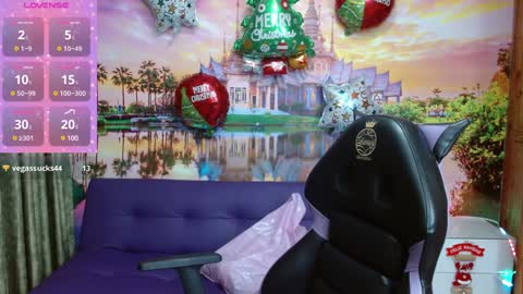 Alyy online show from December 15, 2024, 2:16 pm