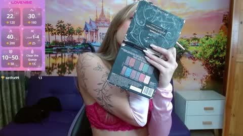 Alyy online show from January 10, 2025, 2:23 pm