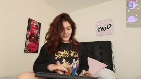 Isabella online show from January 4, 2025, 7:55 pm