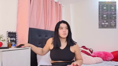 Isabella online show from February 27, 2026, 8:42 pm