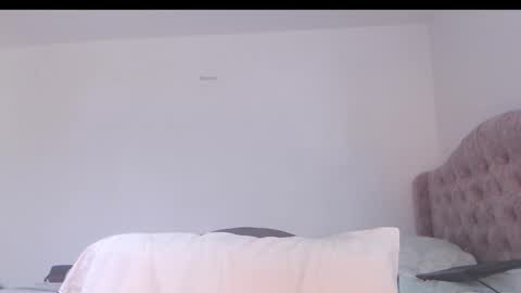 valentia online show from September 27, 2025, 9:53 pm