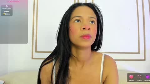 AMAIA online show from January 10, 2025, 7:32 pm