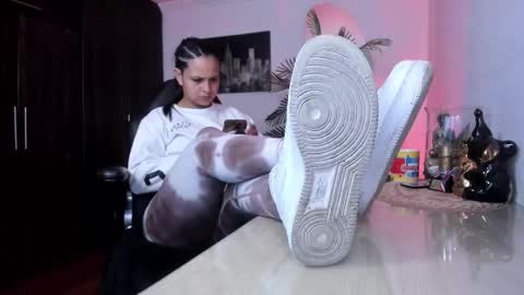 Snapshot of amaia_bushida chatting on March 10, 2026, 2:16 am anny online show from March 10, 2026, 2:16 am