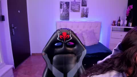 Snapshot of amaia_daniells chatting on January 5, 2025, 3:43 am B I A N C A online show from January 5, 2025, 3:43 am