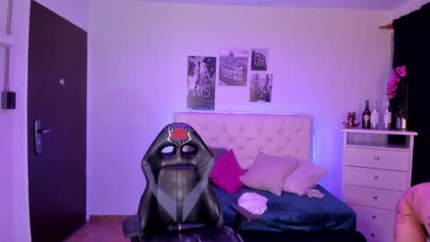 Snapshot of amaia_daniells chatting on January 6, 2025, 7:52 am B I A N C A online show from January 6, 2025, 7:52 am