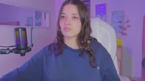 Snapshot of amaia_daniells chatting on September 16, 2025, 3:40 am B I A N C A online show from September 16, 2025, 3:40 am