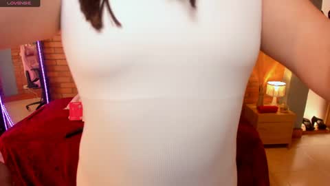 Hi Im AmaiaHelp me reach 100 likes online show from June 17, 2026, 7:04 pm