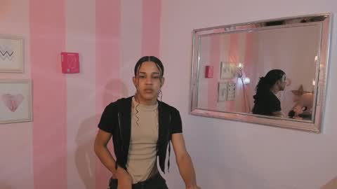 Snapshot of amaia_monroe chatting on March 19, 2026, 5:22 am amaia_monroe online show from March 19, 2026, 5:22 am