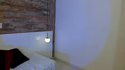 amaia_monroe online show from June 27, 2026, 3:33 am
