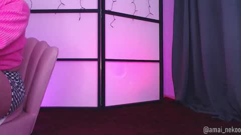 Amai  Sinclair  online show from November 28, 2025, 9:01 am