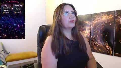 Snapshot of amalia_brunette chatting on February 14, 2026, 7:21 pm AMALIA online show from February 14, 2026, 7:21 pm