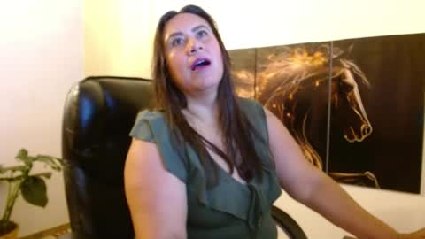 Snapshot of amalia_brunette chatting on March 23, 2026, 7:23 am AMALIA online show from March 23, 2026, 7:23 am