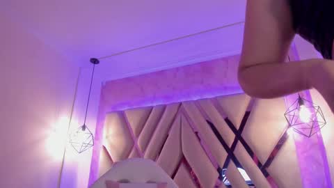 Amalia Im Back See you soon this January 7 at 10 pm Colombia time online show from March 2, 2025, 5:23 am