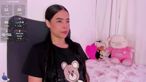 Amalia    real MIA  online show from October 23, 2025, 4:45 am