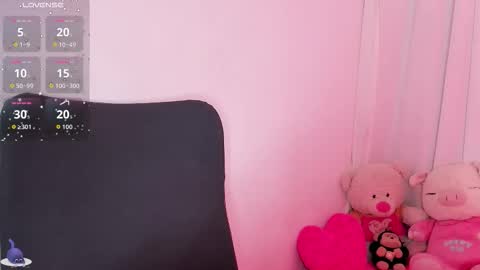 Amalia    real MIA  online show from December 14, 2025, 4:51 am