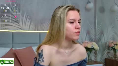 Amalia online show from February 18, 2025, 1:11 pm