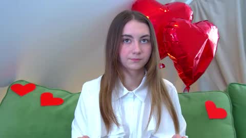 Amalia online show from February 18, 2025, 11:00 am