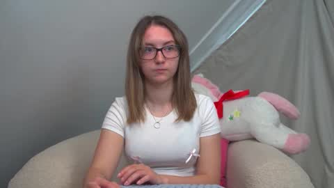 Amalia online show from September 10, 2025, 6:35 am