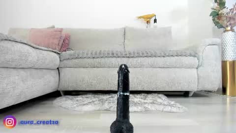 Amalia Nilsson  online show from July 31, 2026, 11:53 am