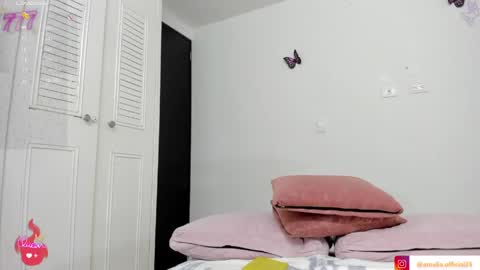 Snapshot of amalix23 chatting on May 6, 2026, 1:57 am Amalia Ig online show from May 6, 2026, 1:57 am