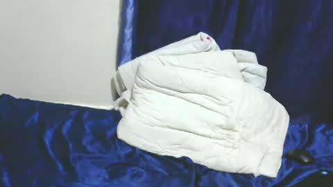 amanda_01_ online show from December 18, 2024, 9:36 am