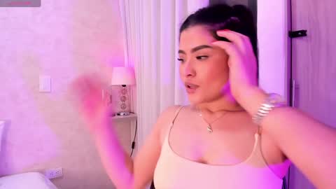 Luisa online show from December 23, 2024, 2:35 am