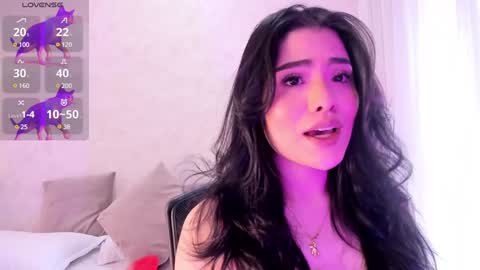 Luisa online show from December 24, 2024, 6:39 pm