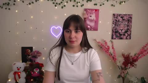 amanda_bright_ online show from May 12, 2026, 10:34 am