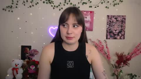 amanda_bright_ online show from May 15, 2026, 10:33 am