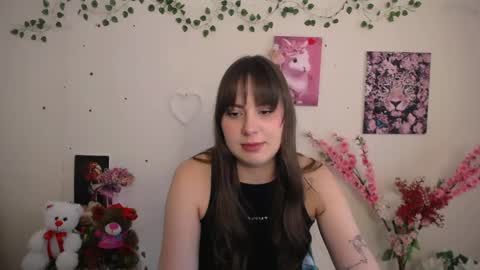 amanda_bright_ online show from May 16, 2026, 10:36 am