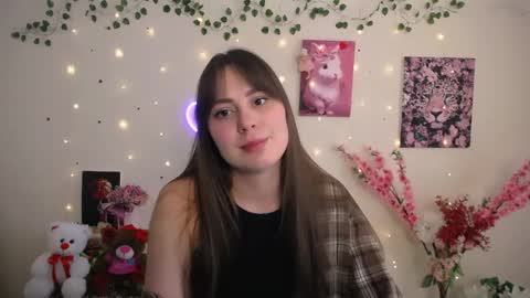 amanda_bright_ online show from May 18, 2026, 10:43 am