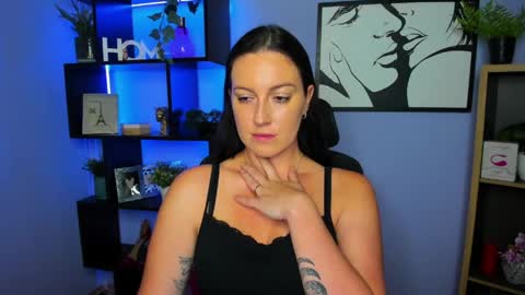 Amanda online show from May 18, 2026, 1:17 pm