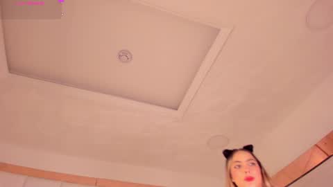 Amanda online show from July 28, 2026, 3:21 pm