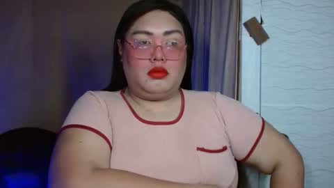 Snapshot of amanda_fetish chatting on October 5, 2025, 5:17 am amanda_fetish online show from October 5, 2025, 5:17 am