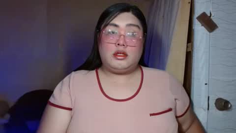 Snapshot of amanda_fetish chatting on October 17, 2025, 5:21 am amanda_fetish online show from October 17, 2025, 5:21 am