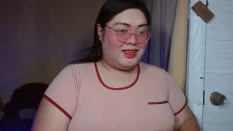 Snapshot of amanda_fetish chatting on October 19, 2025, 7:20 am amanda_fetish online show from October 19, 2025, 7:20 am