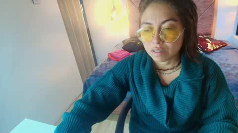 AMANDA FOX online show from April 12, 2026, 12:54 pm