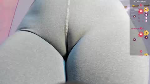 Amanda Marcuzzi  online show from November 3, 2025, 7:15 pm