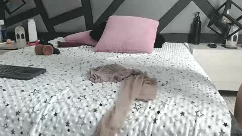 amanda_ramirez online show from June 15, 2026, 12:07 pm