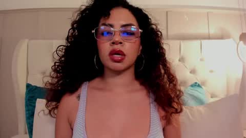 Snapshot of amanda_rios chatting on May 24, 2026, 7:52 pm Amanda Rios online show from May 24, 2026, 7:52 pm