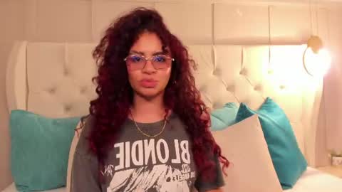 Snapshot of amanda_rios chatting on June 23, 2026, 10:52 pm Amanda Rios online show from June 23, 2026, 10:52 pm