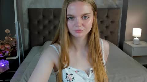 Snapshot of amanda_stele chatting on September 24, 2025, 2:15 am Amanda online show from September 24, 2025, 2:15 am