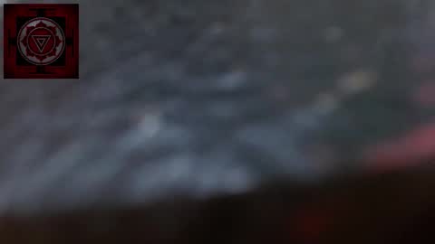 Amanda Valeska online show from November 7, 2025, 3:01 pm