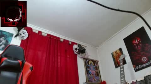 Amanda Valeska online show from April 28, 2026, 5:51 pm