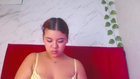 amandacanelacm101 online show from November 29, 2025, 10:40 am