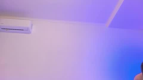 Amanda online show from May 2, 2026, 5:01 am
