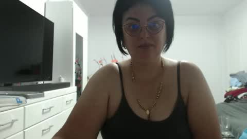 Anda online show from September 10, 2025, 1:05 am
