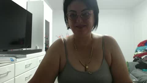 Anda online show from September 11, 2025, 9:37 pm