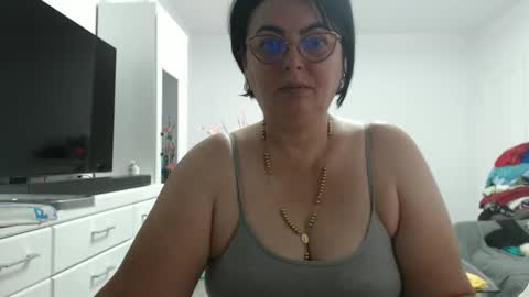 Anda online show from September 12, 2025, 9:42 am
